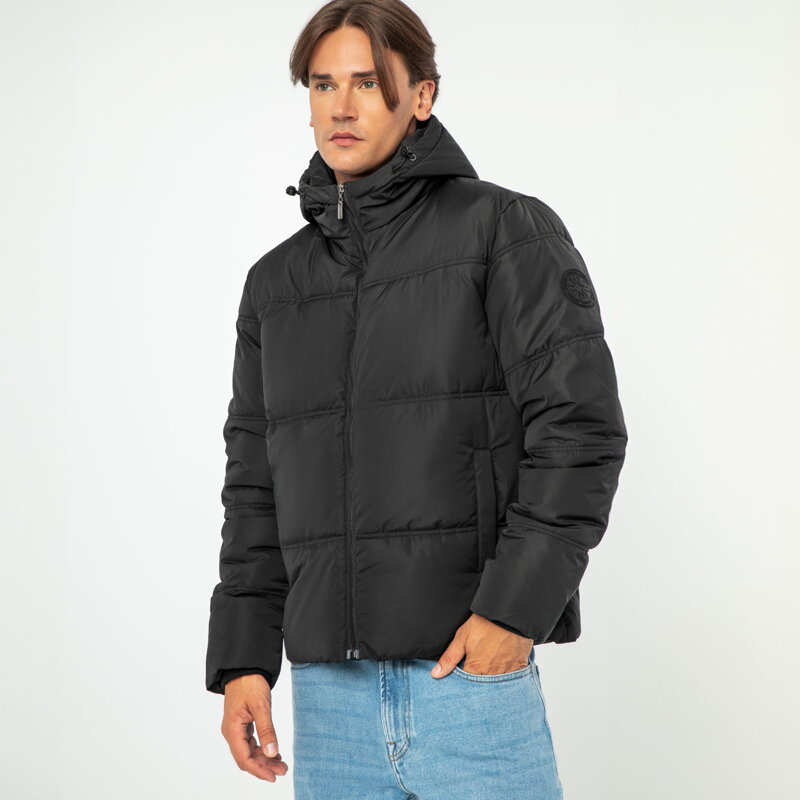 Męska kurtka pikowana z monogramem czarna 99-9D-950-1 Męska kurtka pikowana z monogramem czarna 99-9D-950-1